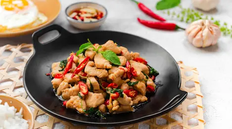resep thai chicken basil
