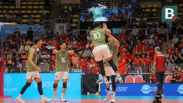 Ekspresi kegembiraan Timnas Voli Putra Indonesia