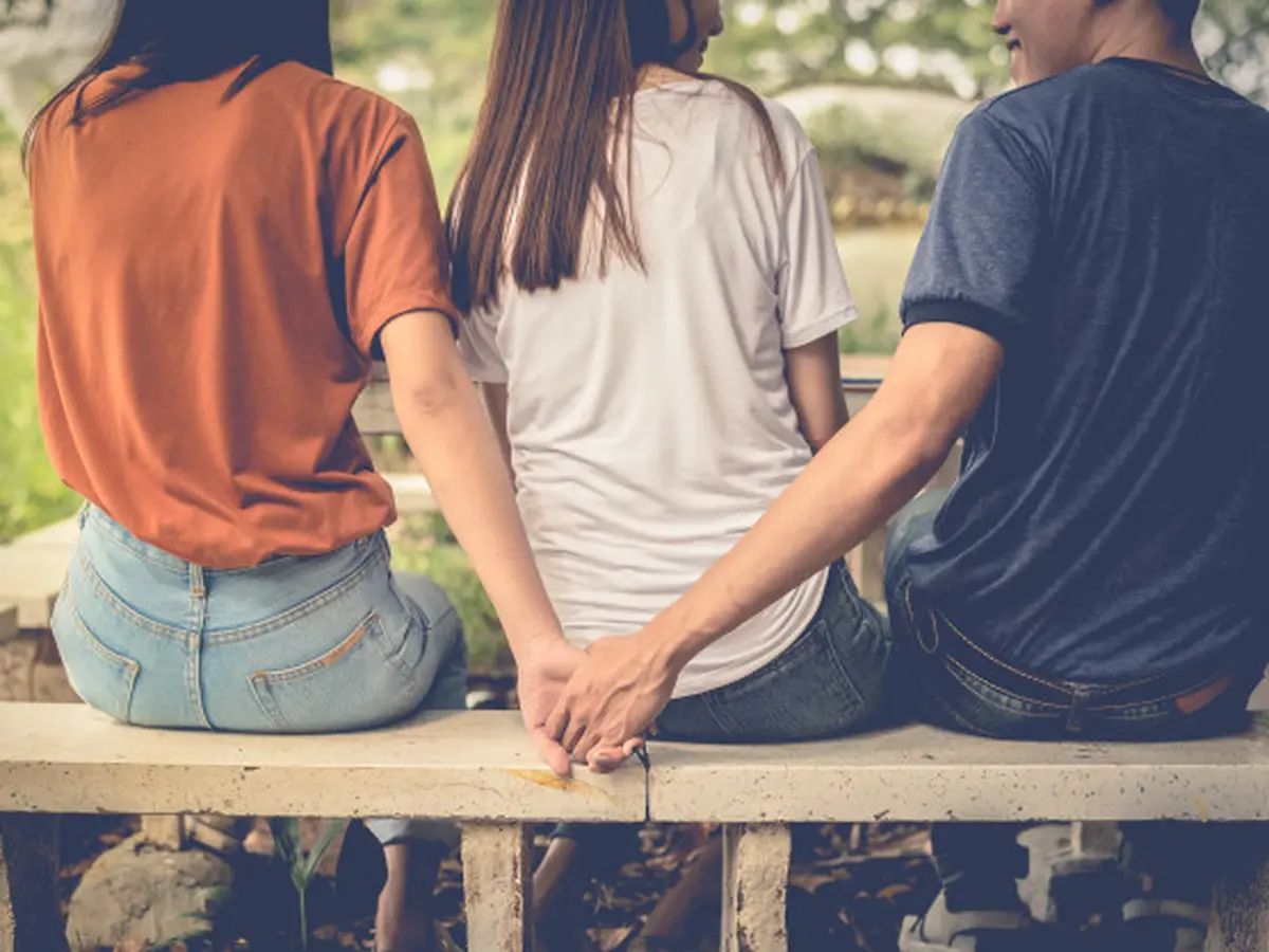 7 Arti Mimpi Pasangan Selingkuh, Punya Banyak Makna - Hot Liputan6.com