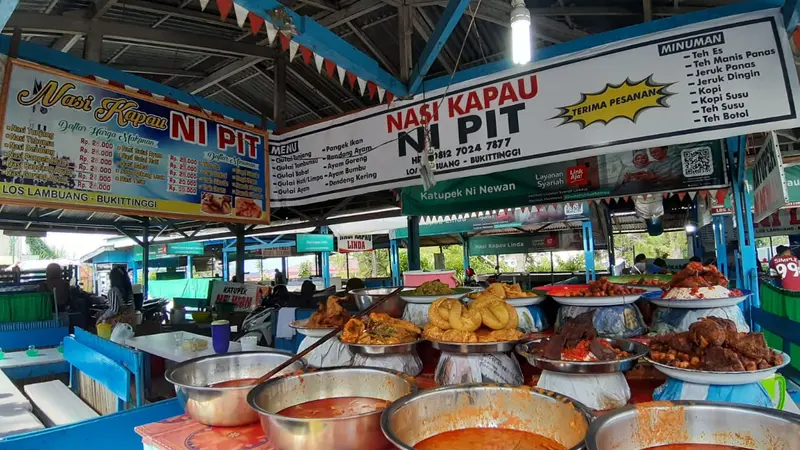 Nasi Kapau khas Ranah Minang. (Liputan6.com/ Debby  Aryuliastri Ningsih)