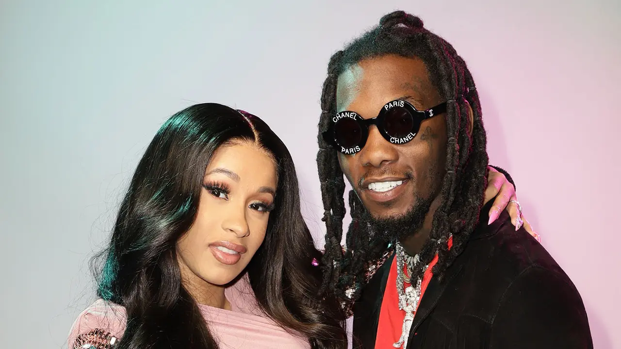 [Bintang] Cardi B - Offset