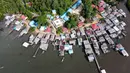 Foto udara yang diambil pada tanggal 18 September 2023 ini menunjukkan desa Monggak di Pulau Rempang. (Bay Ismoyo/AFP)