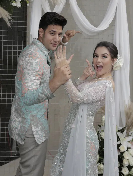 Ammar Zoni dan Irish Bella