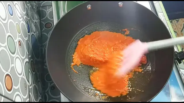 Tanpa Bahan Tambahan, Ini Cara Mudah Masak Rendang Sapi Agar Tidak Mudah Basi