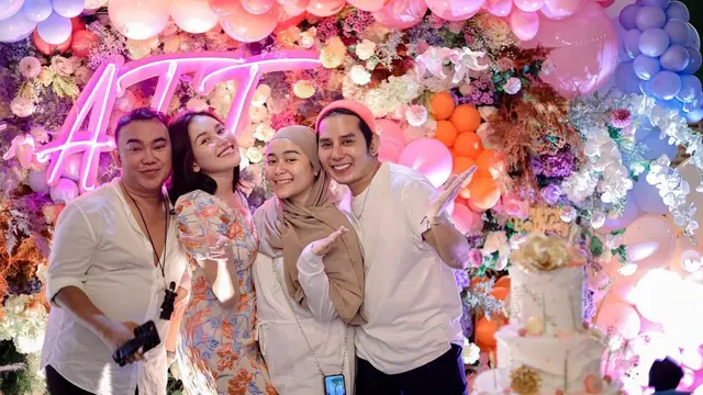 Ayu Ting Ting ultah ke-30 (Instagram/ayutingting92)