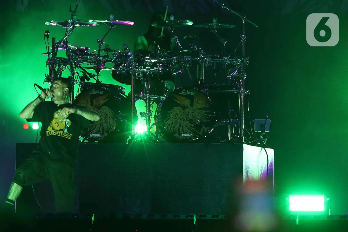 Aksi Lamb of God Gemuruhkan Hari Kedua Hammersonic Festival 2024
