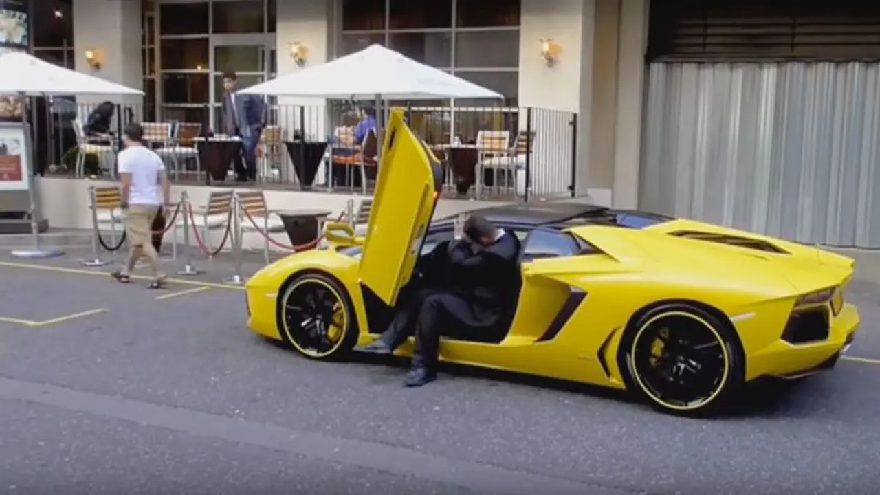 Nasib Badan Tinggi, Sulit Masuk Kabin Lamborghini