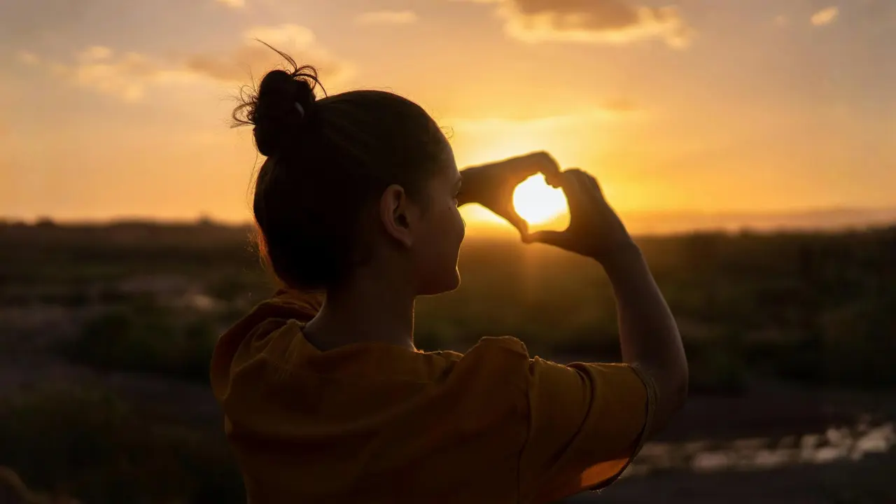 6 Kunci Mengoptimalkan Potensi Diri melalui Self Love, Buat Diri menjadi Lebih Positif dan Bahagia (Foto dok : pexels/hazardos)