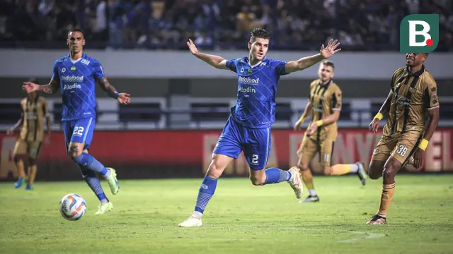 Persib Bandung vs Dewa United - BRI Liga 1 2023/2024