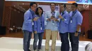 EVP Information Technology ACC Daniel Gunawan, EVP Operation Development Reny Futsi, Chief Marketing & Sales Officer Tan Chian Hok dan EVP Retail Sales ACC, Hary Santoso Hary Santoso meluncurkan aplikasi E-Contract saat GIIAS 2019 di ICE BSD, Tangerang, Sabtu (20/7/2019). (Liputan6.com/Angga Yuniar)