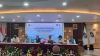 BPH Migas dan Pertamina Patra Niaga dalam sesi penutupan Posko Nasional Sektor ESDM di Kantor BPH Migas, Jakarta, Senin (8/1/2024). (Maul/Liputan6.com)