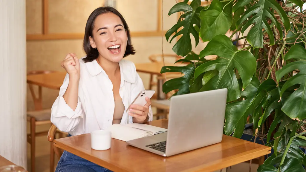 ilustrasi semangat kerja di pagi hari/copyright freepik.com/benzoix