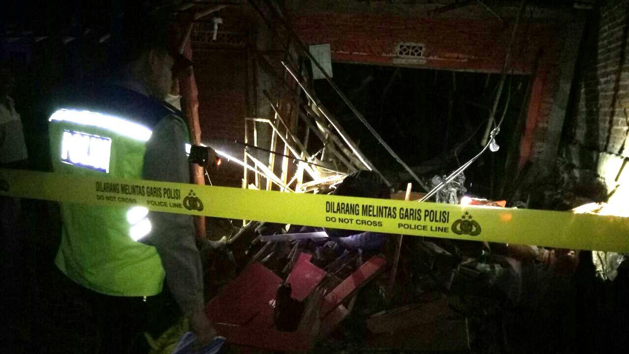 23 Rumah Rusak Akibat Ledakan Petasan, Bagaimana Ganti Ruginya?