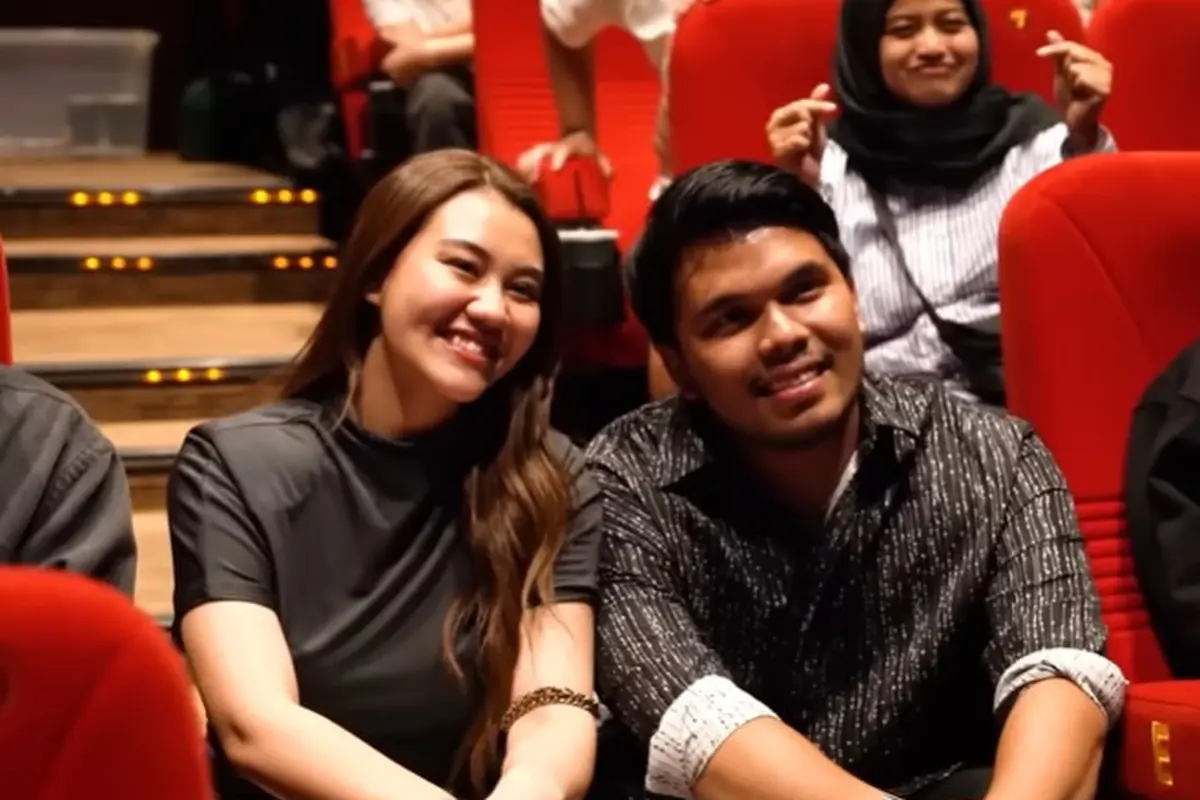 Thariq Halilintar dan Aaliyah Massaid (YouTube/Thariq Halilintar)