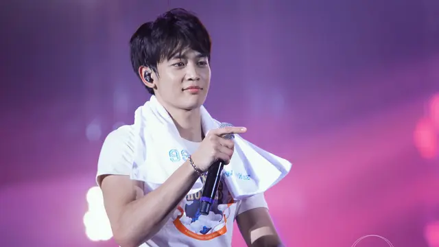 Minho `SHINee`