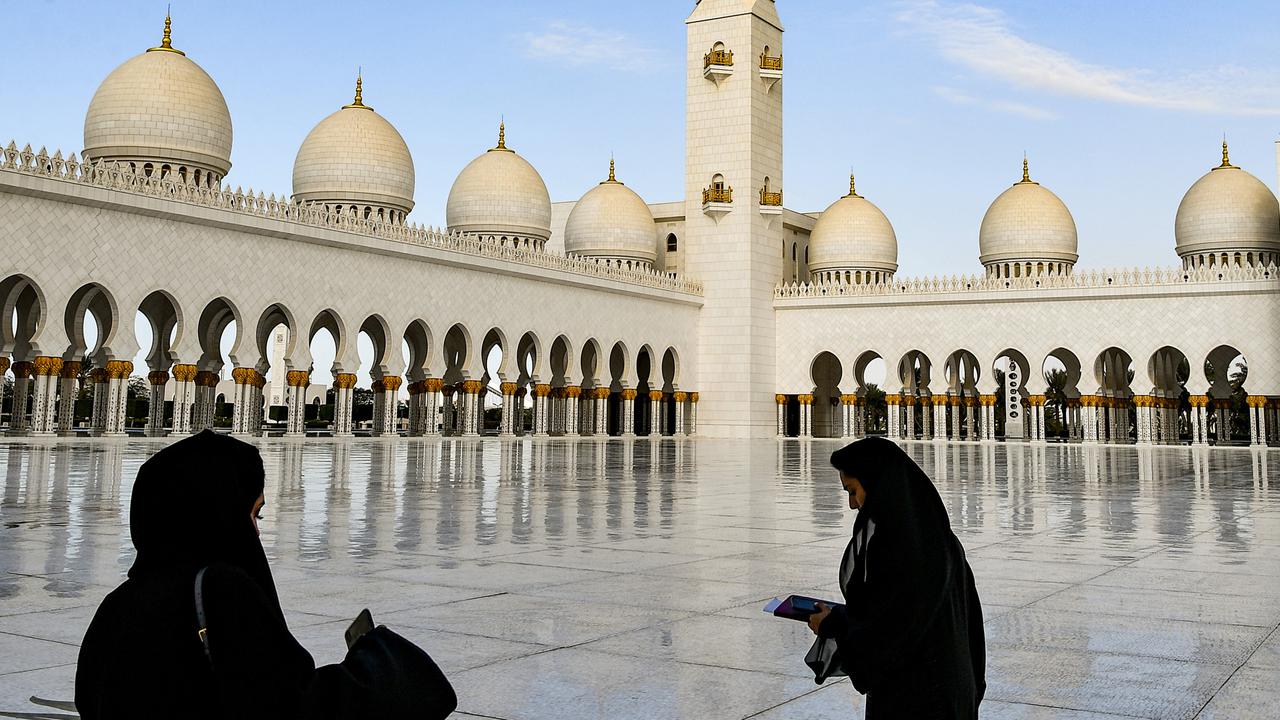 Masjid Agung Sheikh Zayed di Abu Dhabi