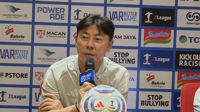 STY Pastikan Ivan Mamut Siap Main di Laga Persija vs Persib