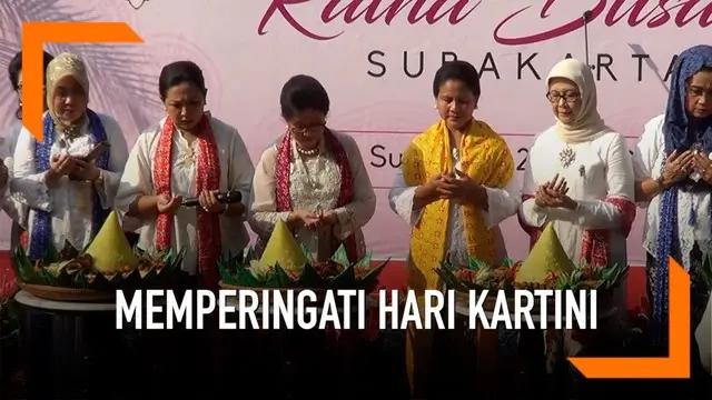 Ibu Negara Iriana Jokowi tengah berada di Kota Solo. Ibu Iriana memperingati hari Kartini bersama Himpunan Ratna Busana Solo. Iriana memotong tumpeng dan membagikannya kepada peserta car free day di Kota Solo