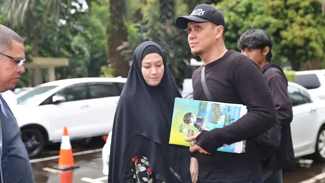 [Bintang] Lyra Virna dan Fadlan