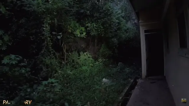 Rumah mendiang Suzzanna di Semarang (YouTube/Papi Story)