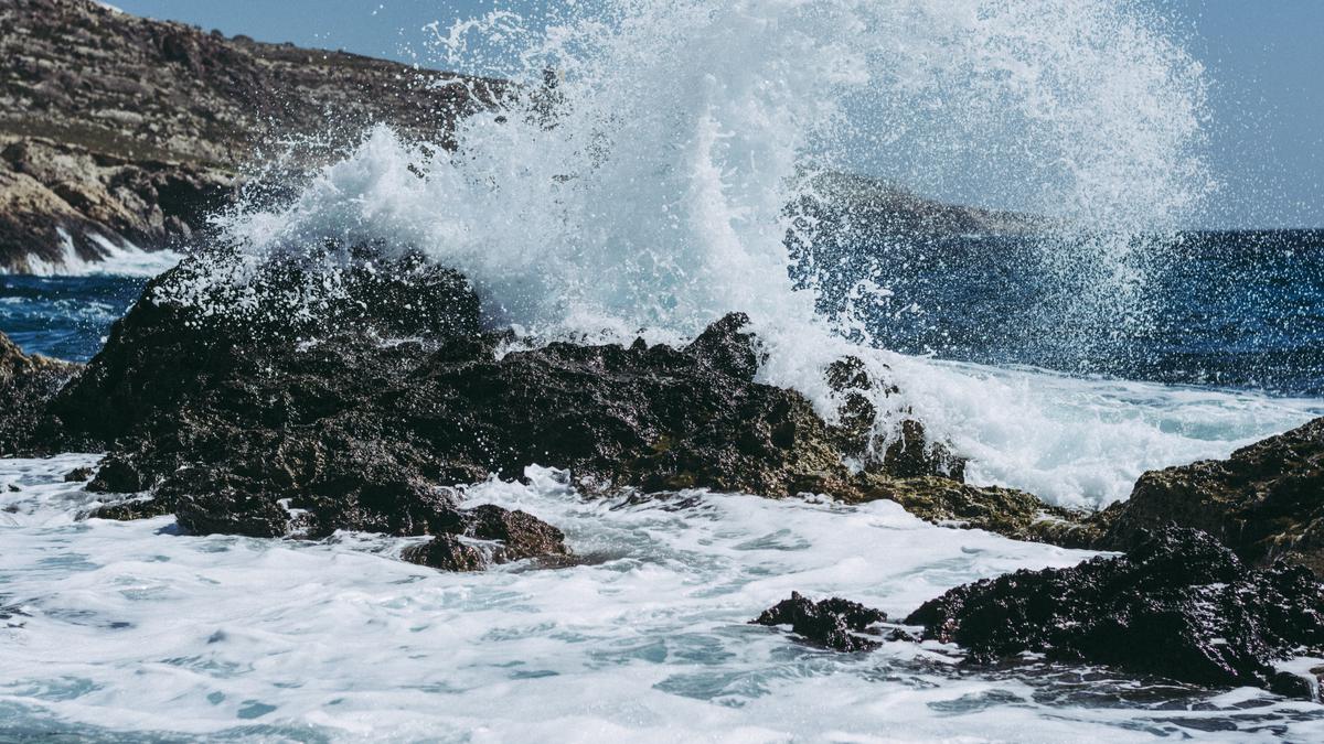 Cara Menghindari Rip Current, Apa yang Harus Dilakukan saat Terjebak di Dalamnya?