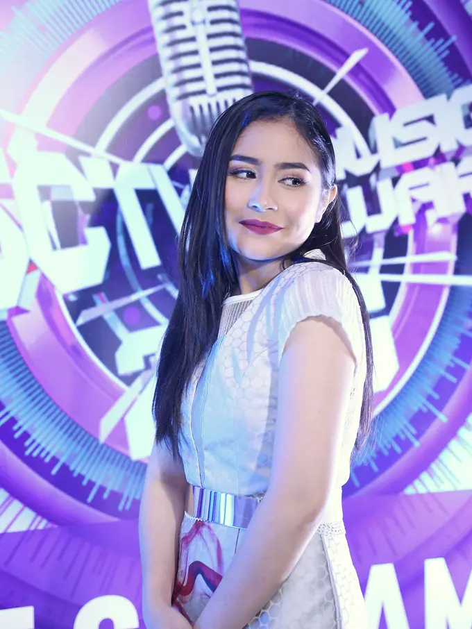 [Bintang] Prilly Latuconsina