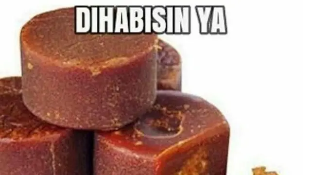 7 Meme Kocak Coklat Buat Hari Valentine Ini Absurd, Ada yang Salah Beli