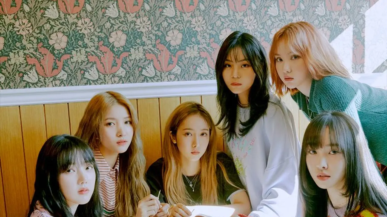 GFriend (Source Music via Soompi)