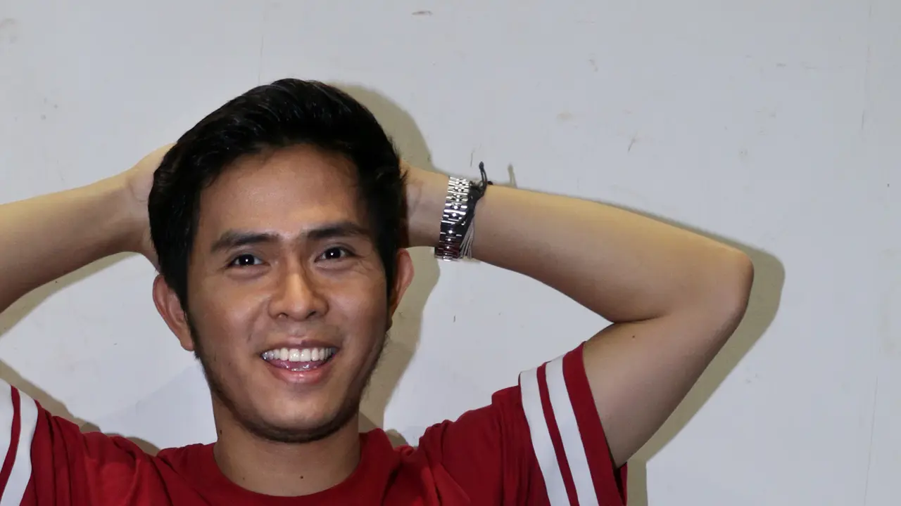 Cakra Khan