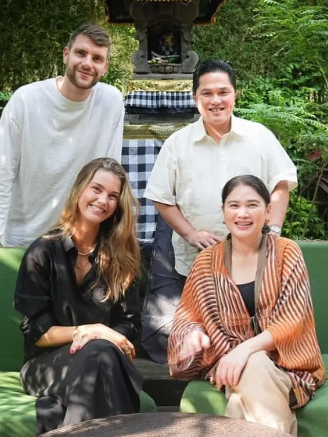 Luna Bijl Kekasih Marteen Paes saat Liburan di Bali. [@lunabijl]