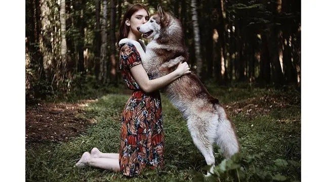 Layaknya Tarzan, Fotografer Ini Ciptakan 7 Karya Berkonsep 'Back to Nature'