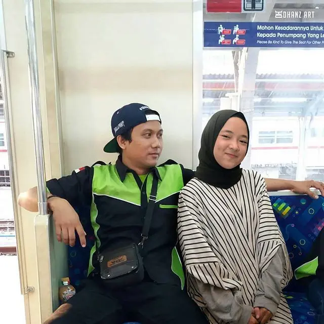 Editan Foto Mas Dadan dengan Selebritis Ini Bikin Cengar Cengir