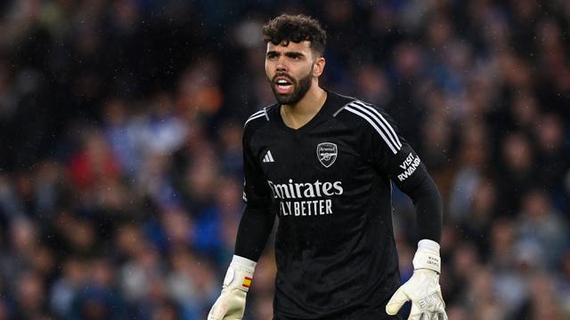 Foto: Sabet Penghargaan Sarung Tangan Emas, Begini Aksi Solid David Raya Bersama Arsenal Sepanjang Liga Inggris 2023/2024