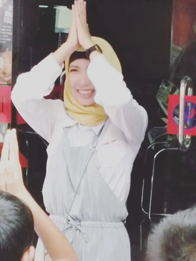 [Bintang] Natly Shasanti