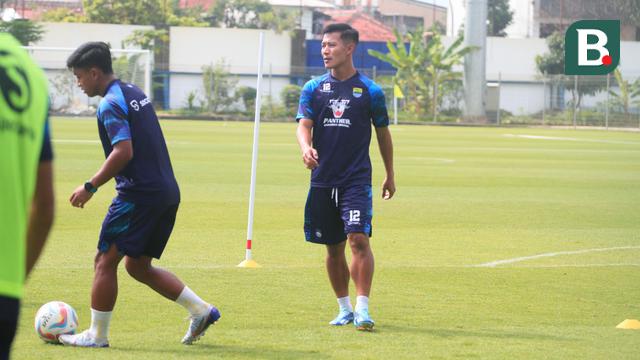 Pemain Persib Bandung, Henhen Herdiana