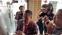 Hotman Paris: Venna Melinda Dibekap, Ditindih, Tangannya Dikunci Pakai Dahi