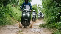 Cara Berkendara Sepeda Motor Saat Musim Hujan, Perhatikan Hal Ini! (Ist)