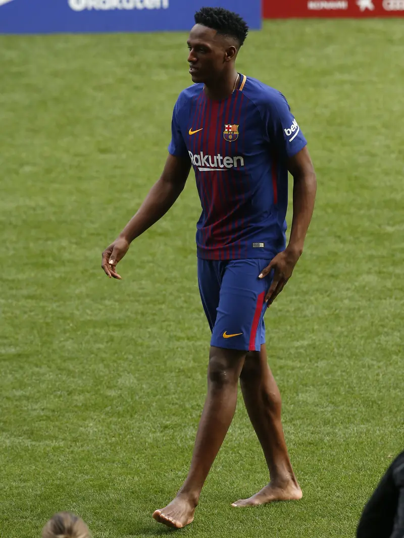 Yerry Mina, Barcelona, Camp Nou