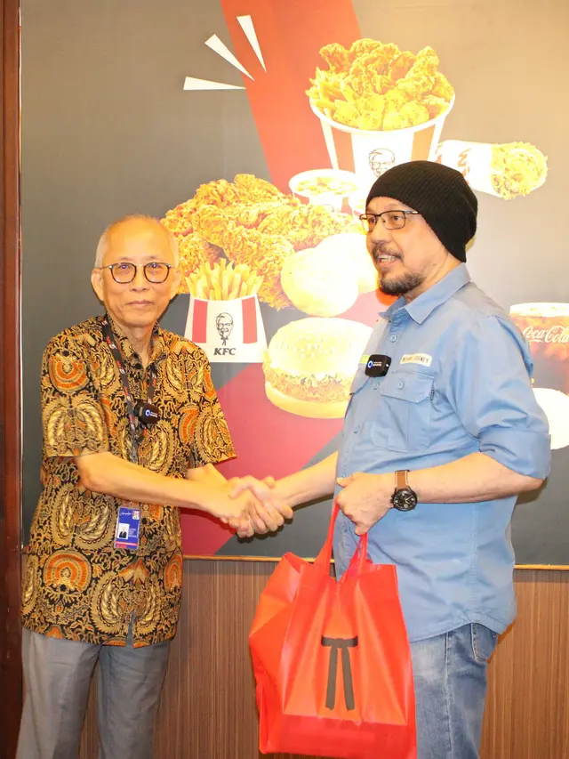 Gandeng Yayasan Benih Baik, KFC Beri Donasi Rp 415 Juta untuk Renovasi SDN Banjarwangi, Tasikmalaya