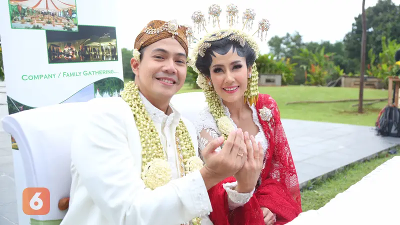 [Bintang] Ardina Rasti dan Arie Dwi Andhika