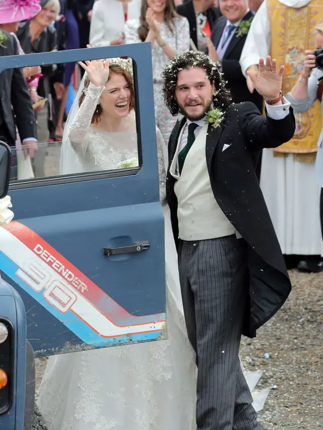 [Bintang] Rose Leslie - Kit Harington