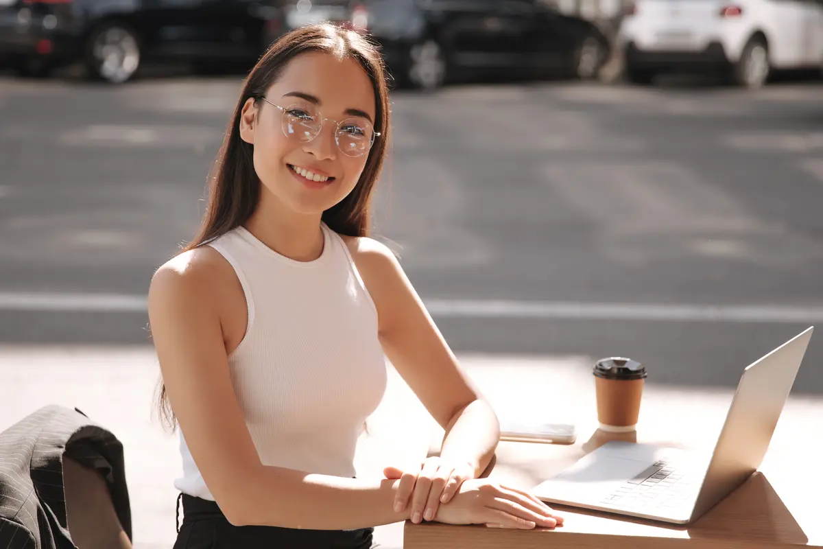 perempuan dan sisi elegan