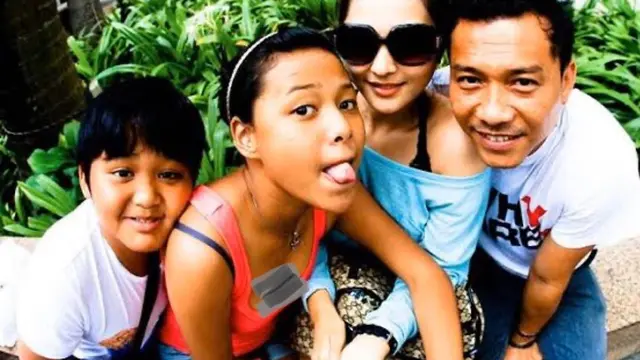 Potret Lawas Aurel dan Azriel Hermansyah