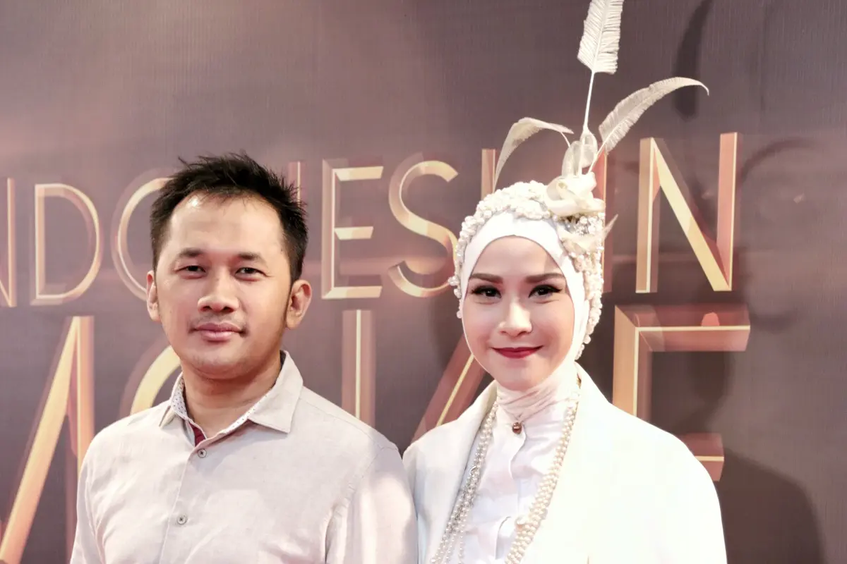 Hanung Bramantyo dan Zaskia Adya Mecca