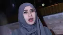 Diakui Zaskia Adya Mecca jika sekarangi ia sudah menjadi ibu pintar, dibanding menghabiskan uang hingga jutaan rupiah untuk baju bayi yang hanya dipakai 2-3 bulan, ia memilih untuk memakai baju anak dari adiknya. (Nurwahyunan/Bintang.com)
