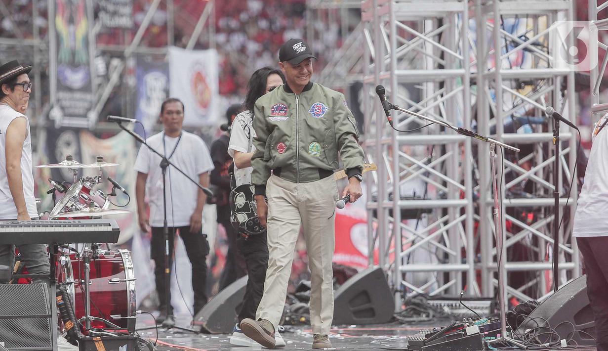 Pidato politik tersebut dalam rangka meramaikan kampanye akbar Ganjar-Mahfud bertajuk "Konser Salam Metal".(Liputan6.com/Angga Yuniar)