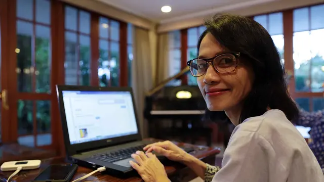 [Bintang] Santi Sardi