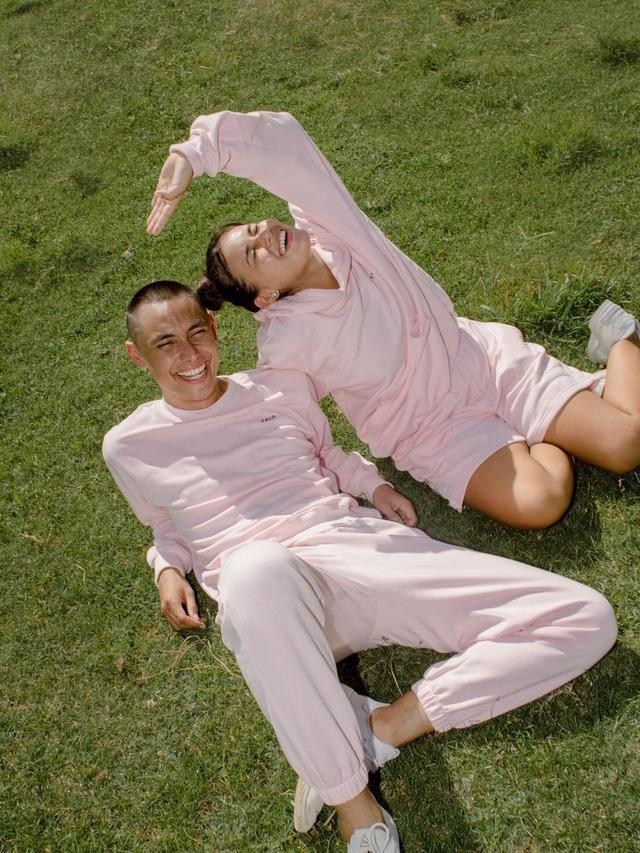 6 Potret Raka Hutchison, Aktor yang Dikabarkan Dekat dengan Rachel Vennya