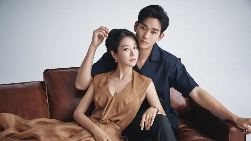Seo Yea Ji dan Kim Soo Hyun (Foto: Chun Youngsang untuk Netflix)