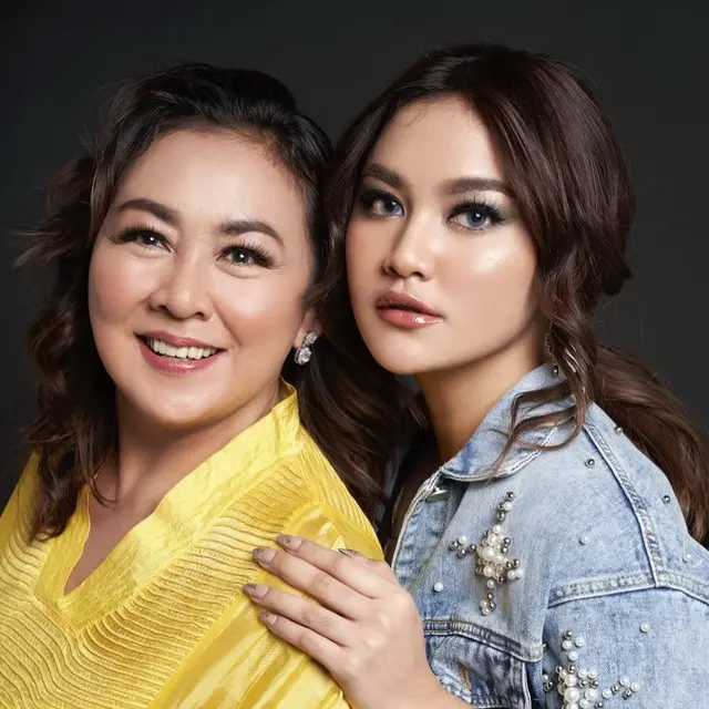 6 Potret Kenangan Mahalini Indonesian Idol dan Ibunda, Penuh Kehangatan